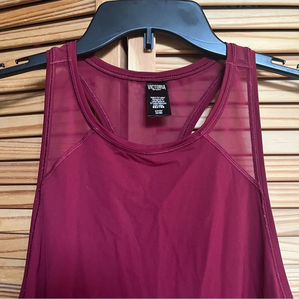 Victoria’s Secret Sport Athletic Tank Top Burgundy Red Mesh Size S Gym - Picture 2 of 8